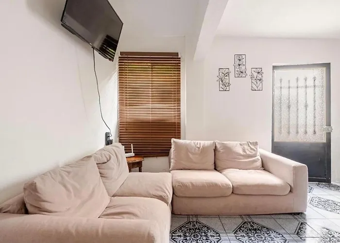 Casa De 1 Piso Con Jardin Cerca Del Aeropuerto Cdmx 3 Recamaras Y Parking Apartment *