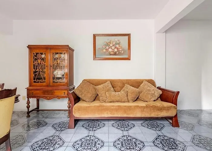 Apartment Casa De 1 Piso Con Jardin Cerca Del Aeropuerto Cdmx 3 Recamaras Y Parking