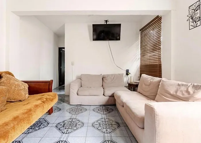 Casa De 1 Piso Con Jardin Cerca Del Aeropuerto Cdmx 3 Recamaras Y Parking Apartment *